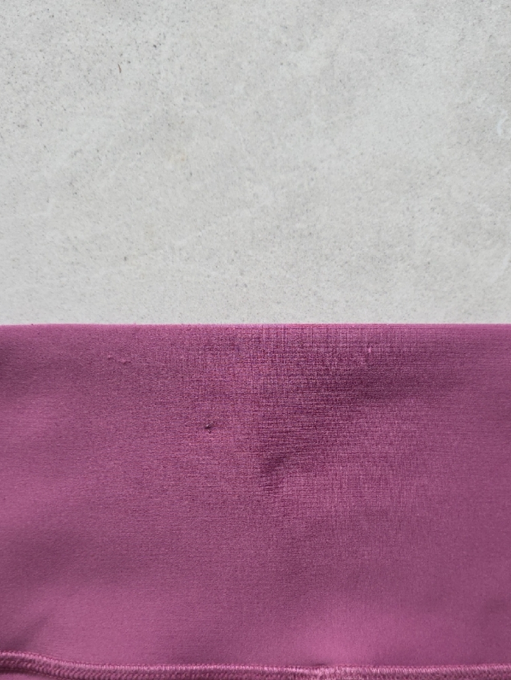 Alo Yoga Pink Leggings XXS | High-Waist Activewear | Gently Worn - Picture 7 of 8